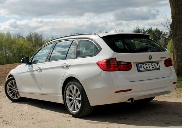 BMW Seria 3 cena 42999 przebieg: 240000, rok produkcji 2012 z Gozdnica małe 497